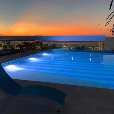 Martinique Cielo Mar Apartment Cartagena ภายนอก รูปภาพ